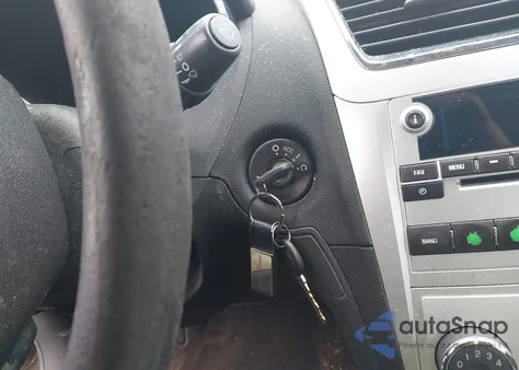 2010 Chevrolet Malibu 1Lt z USA, uszkodzony, nr VIN 1G1ZC5E06AF188826